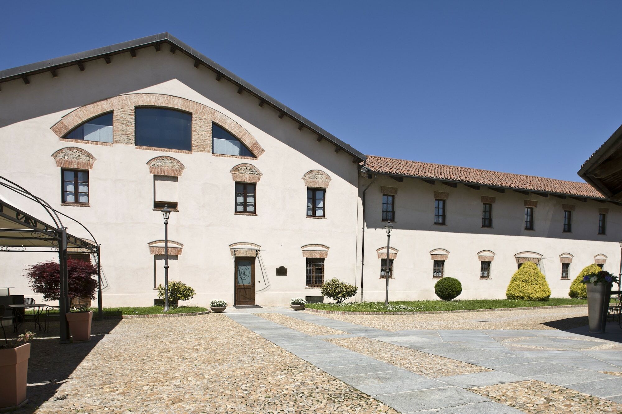 Albergo La Corte Albertina ブラ エクステリア 写真